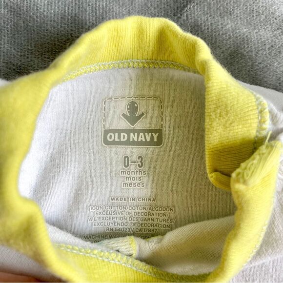 4/$10 - Vintage Old Navy Turtle and Bird Bodysuit - Picture 4 of 4